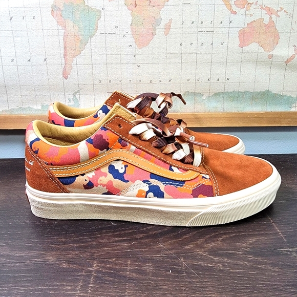 BRAND NEW Vans Old Skool "Tyris Winter" Poets Collaboration Women's Size 8.5 - Picture 4 of 7